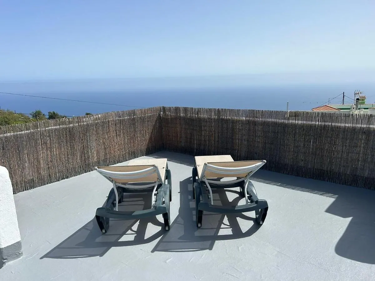 Casa Lucia Apartment Genoves