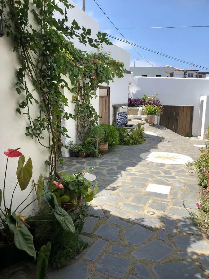 Casa Lucia Apartment Genoves