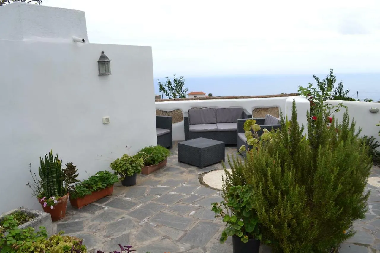 Casa Lucia Apartment Genoves